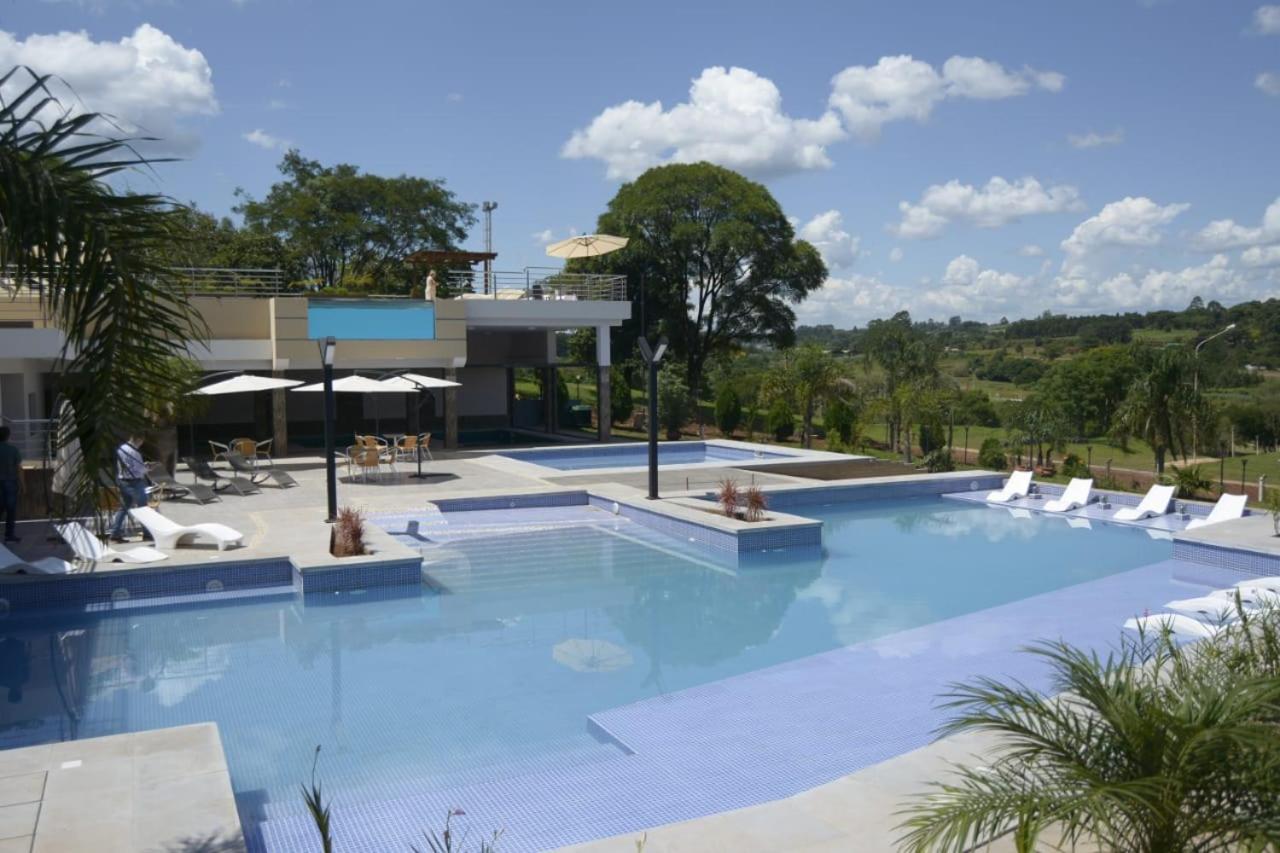 Austral Hotel Dos de Mayo Exteriör bild
